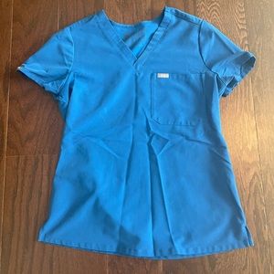 Women’s Fig’s Catarina One Pocket Top— Royal Blue